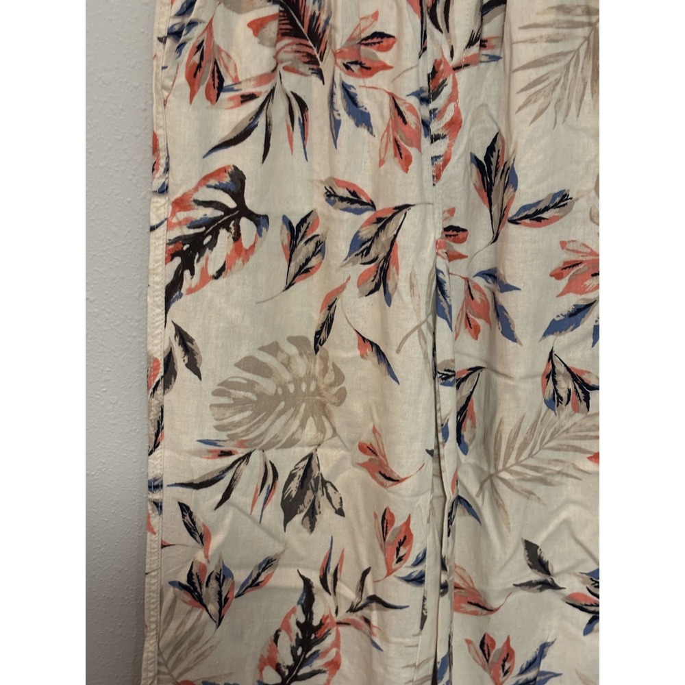 Briggs Trousers Women's Small Beige Floral Pattern wide-Leg Pull-On Pants‎ - Picture 3 of 6